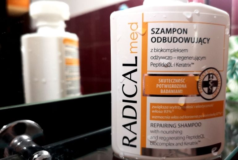 radical med szampon odbudowujący polecany dla osób po chemioterapii 300ml